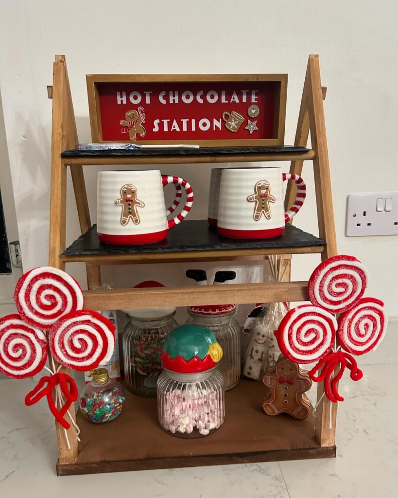 Gingerbread-Themed Hot Chocolate Station